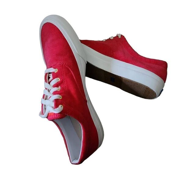 Keds Dream Foam Women's Hot Pink Corduroy Lace-Up Sneakers Size 10 - Picture 4 of 9